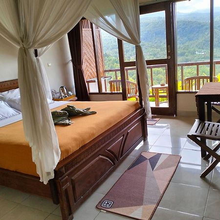 Made Oka Homestay&Warung Munduk Exterior foto