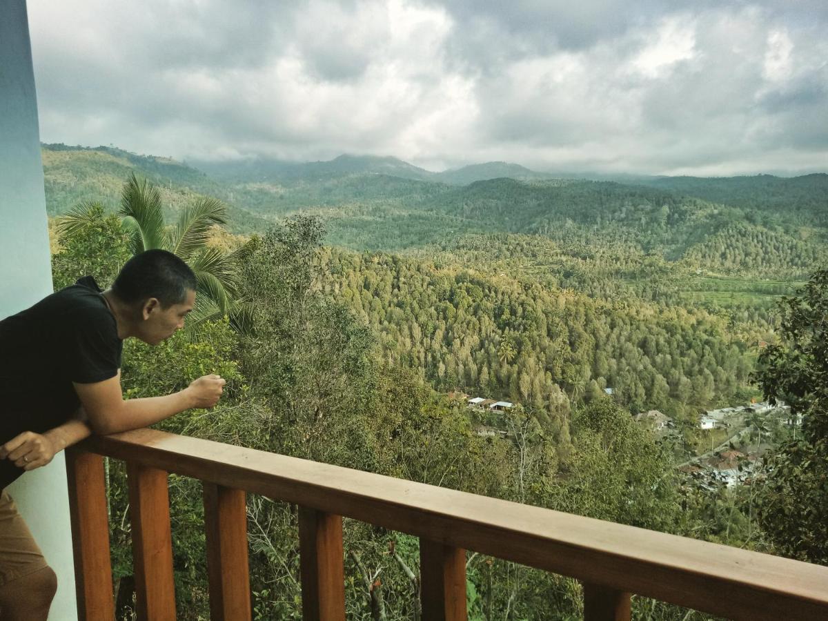 Made Oka Homestay&Warung Munduk Exterior foto