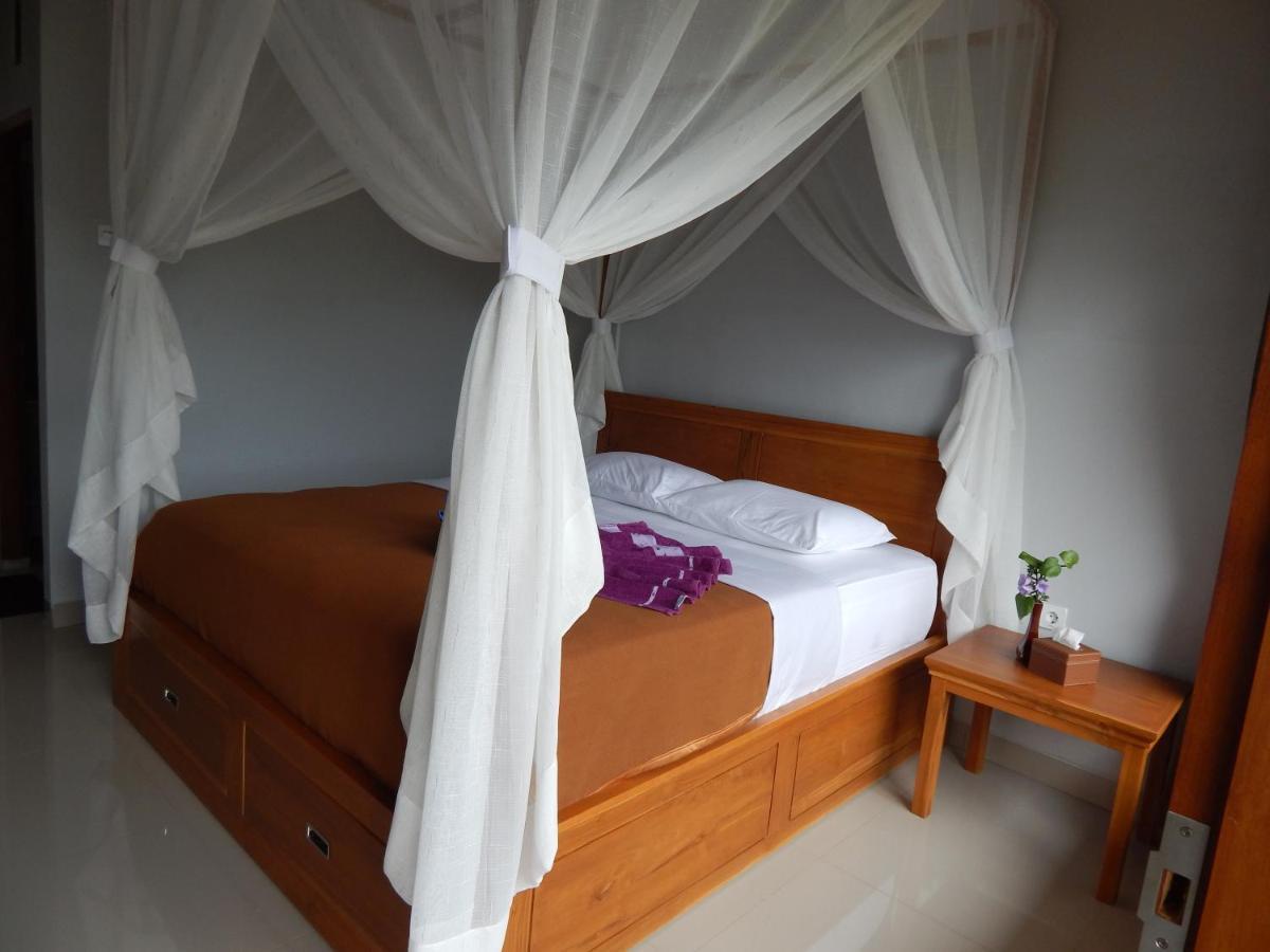 Made Oka Homestay&Warung Munduk Exterior foto