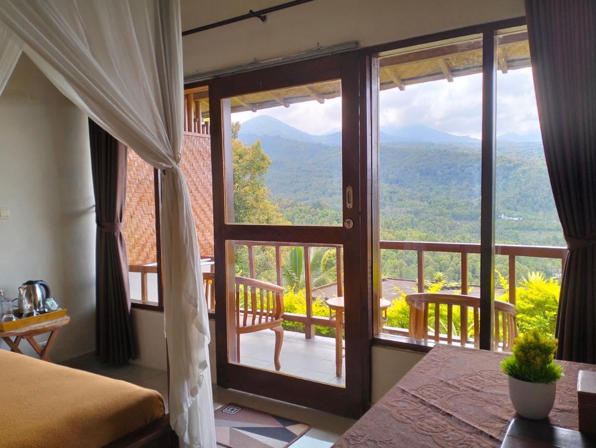 Made Oka Homestay&Warung Munduk Exterior foto