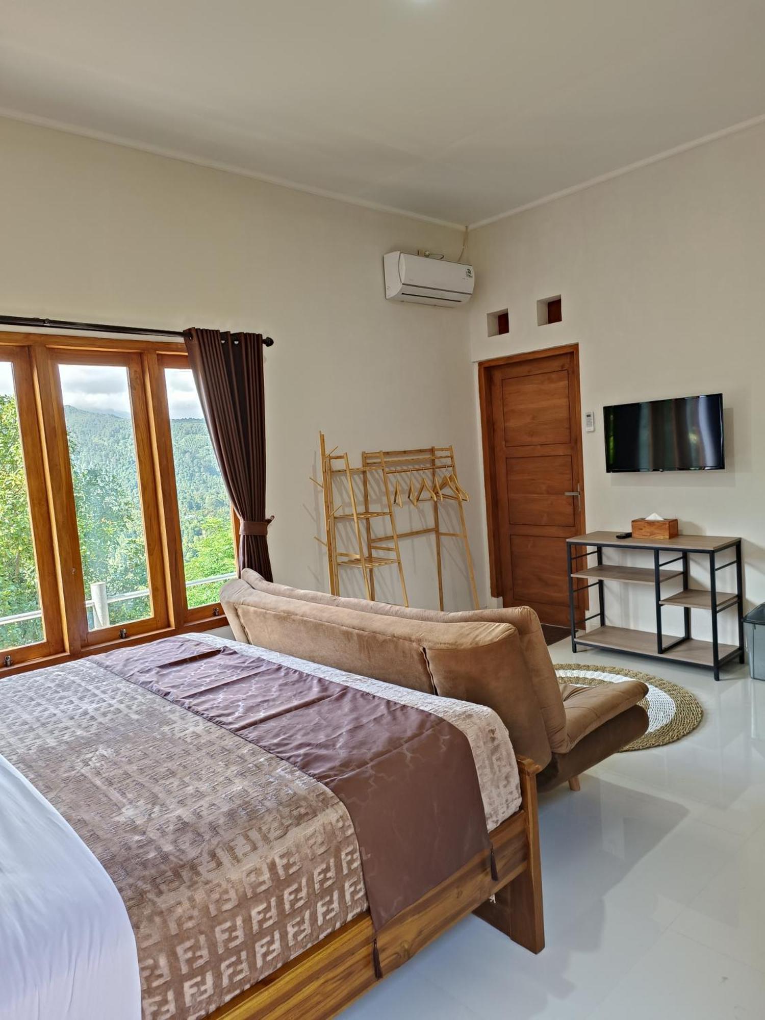 Made Oka Homestay&Warung Munduk Exterior foto